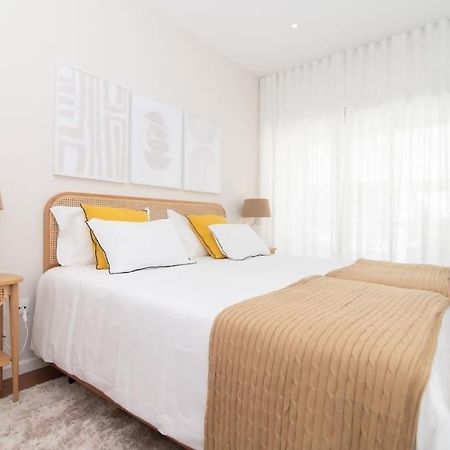 Cozy Sea View Apartment Near City & Airport Ponta Delgada  Exterior photo