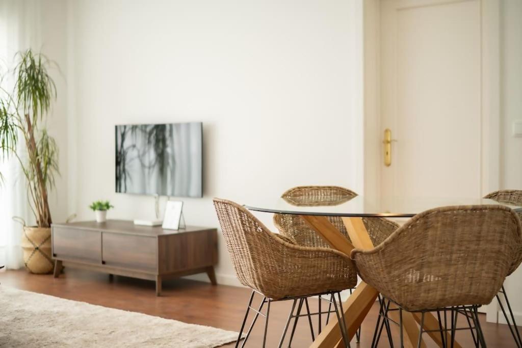 Cozy Sea View Apartment Near City & Airport Ponta Delgada  Exterior photo